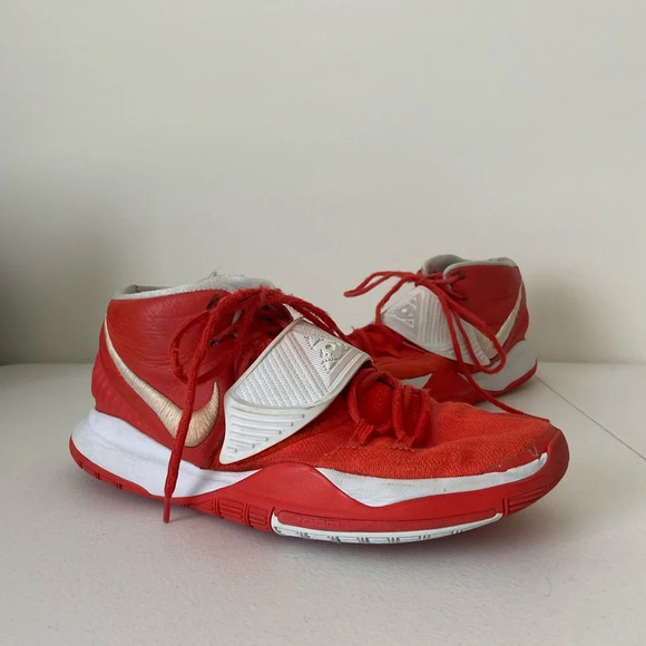 Nike Kyrie‎ 6 TB University red men’s sneakers — size 11 - Picture 1 of 9